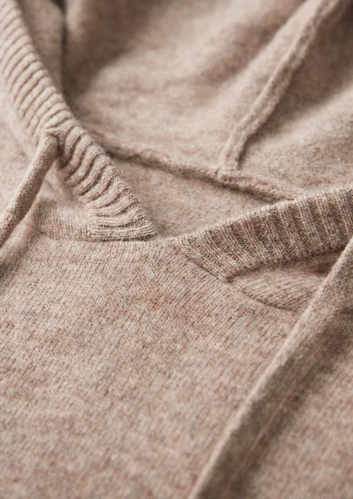 PURE EXTRA-FINE MERINO WOOL HOODED SET