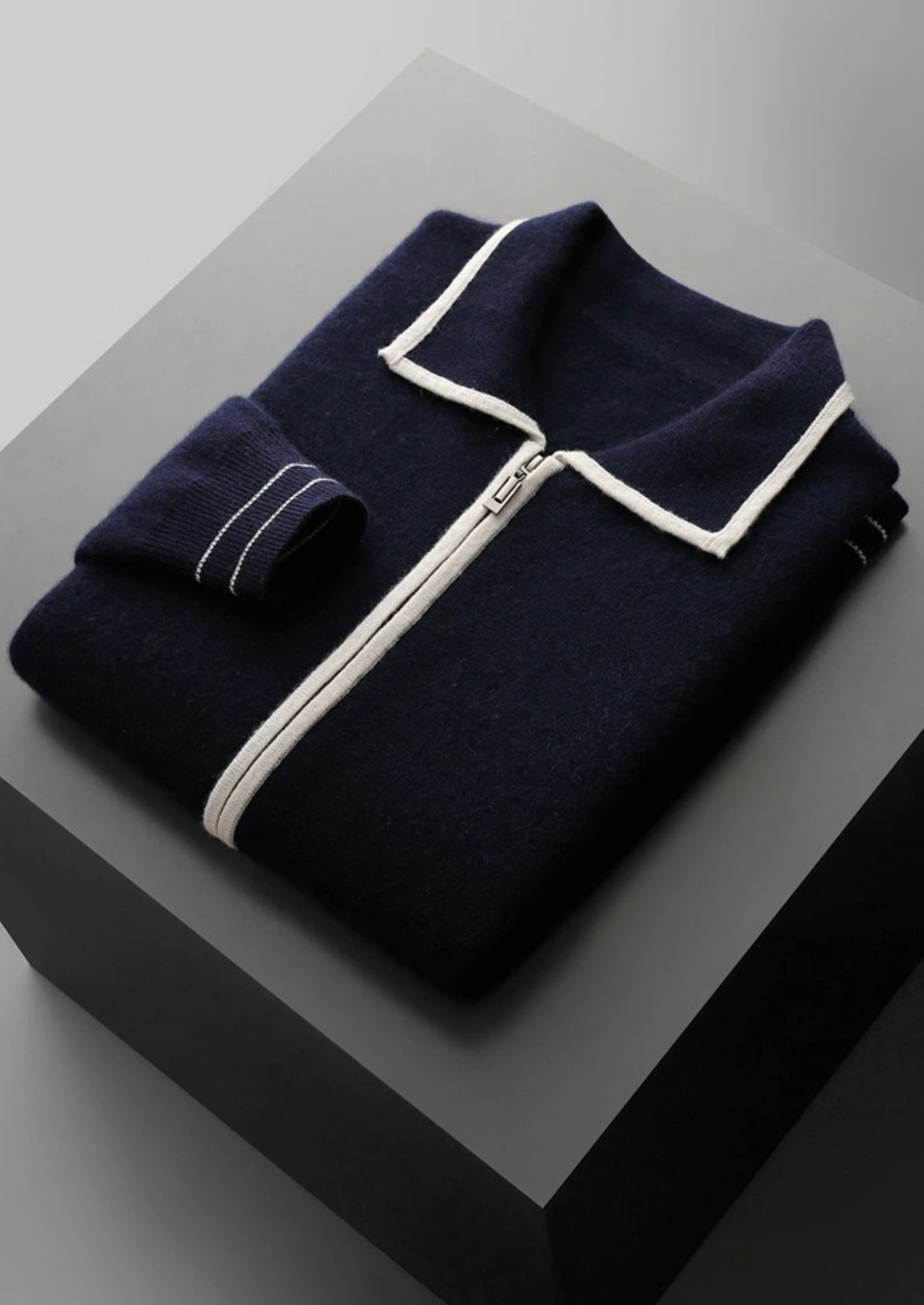 WOOL TWO-TONE POLO CARDIGAN