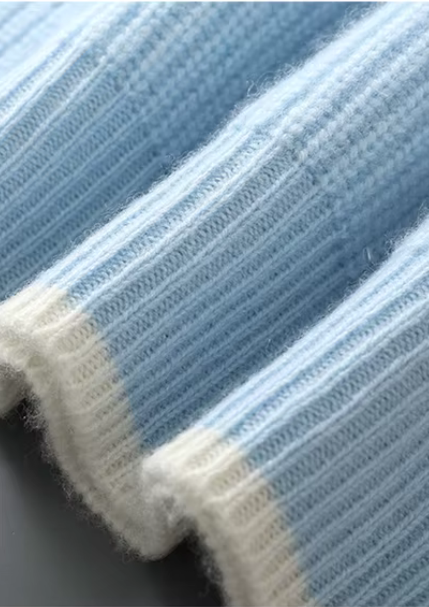 WOOL TWO TONE CREWNECK