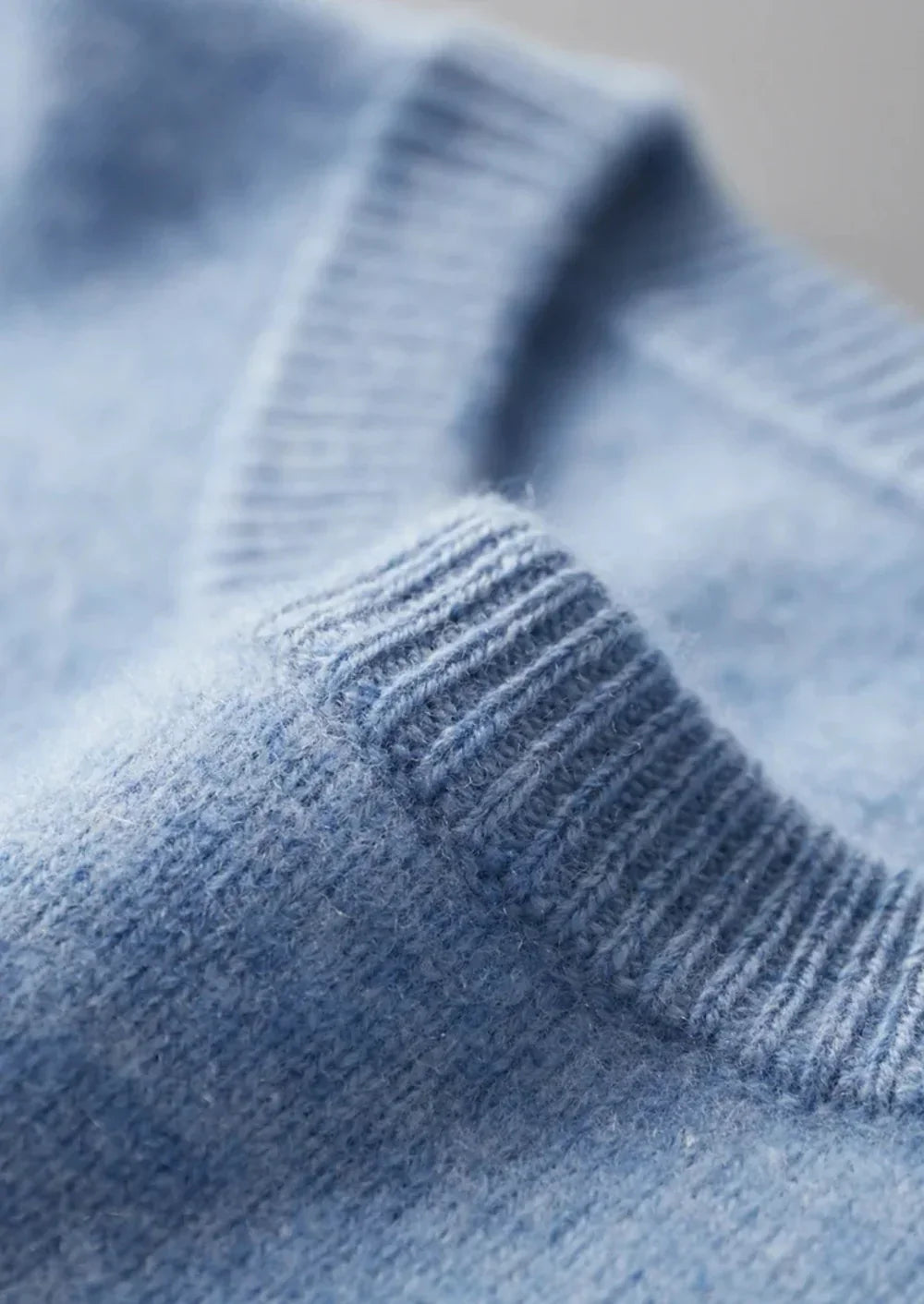 Pure Extra-Fine Merino Wool Classic Crewneck