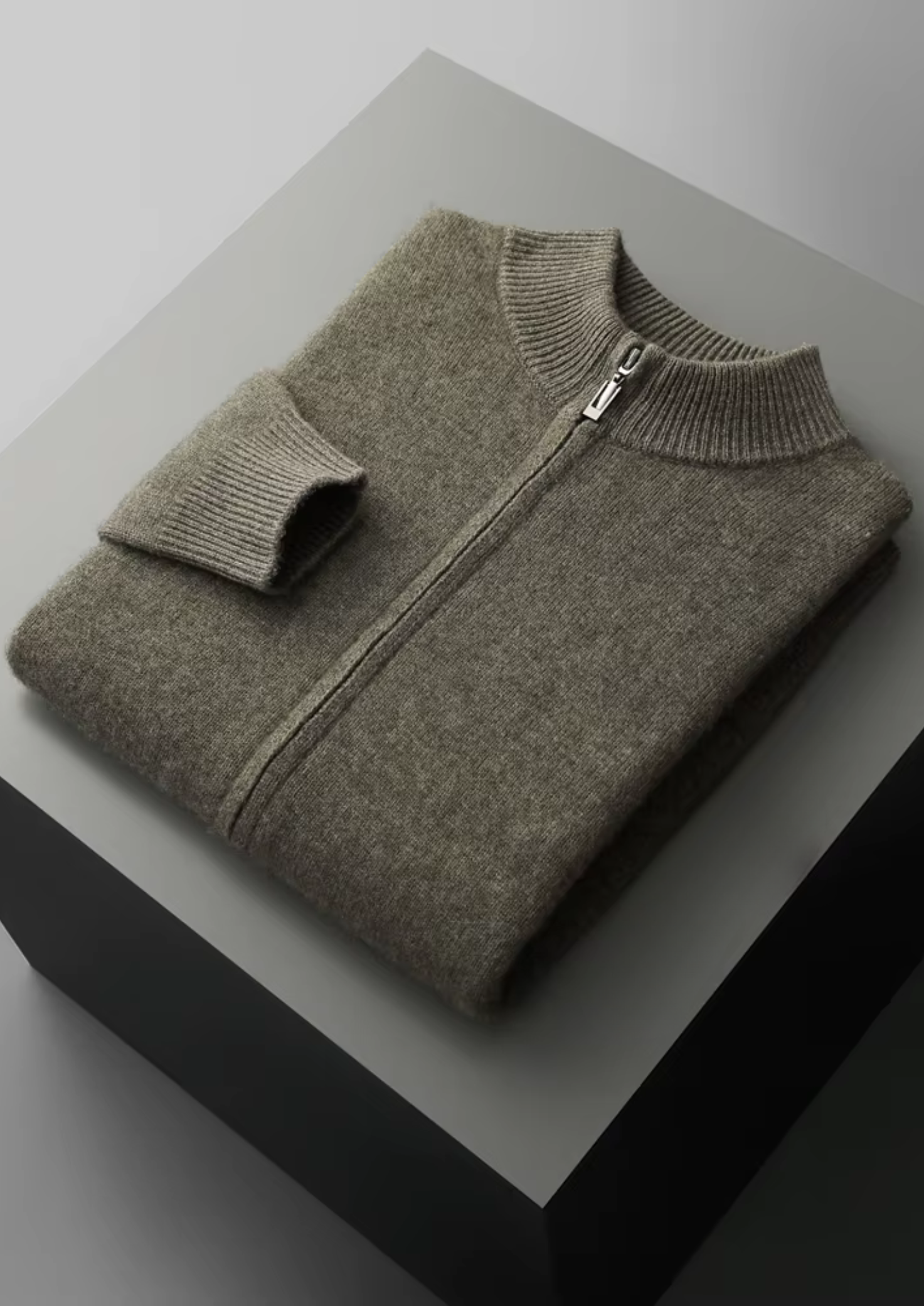 PURE EXTRA-FINE MERINO WOOL ZIPPER CARDIGAN