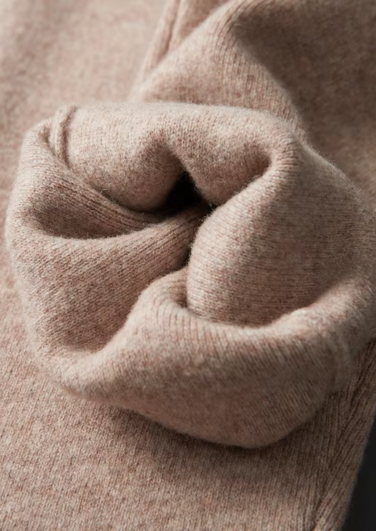 PURE EXTRA-FINE MERINO WOOL HOODED SET